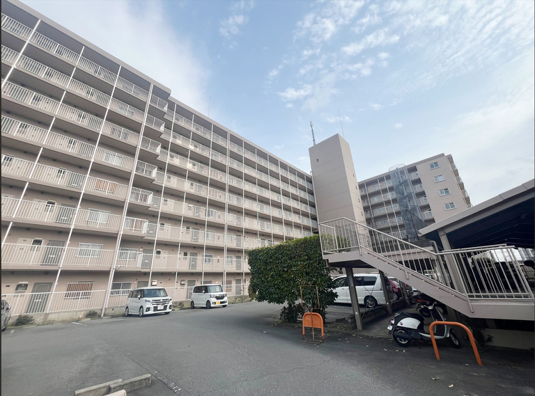 伏見日光ハイツ406号室